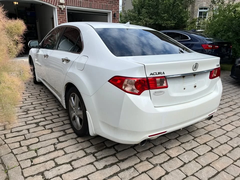 2013 Acura TSX 2nd Gen - Image 7 of 10