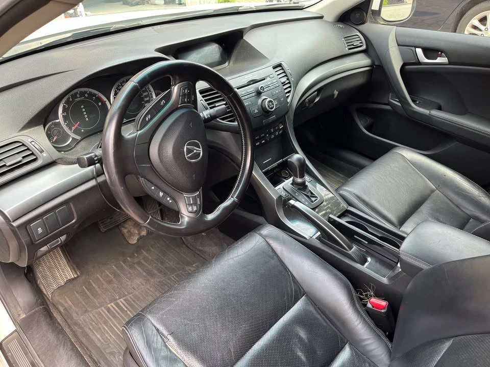 2013 Acura TSX 2nd Gen - Image 8 of 10