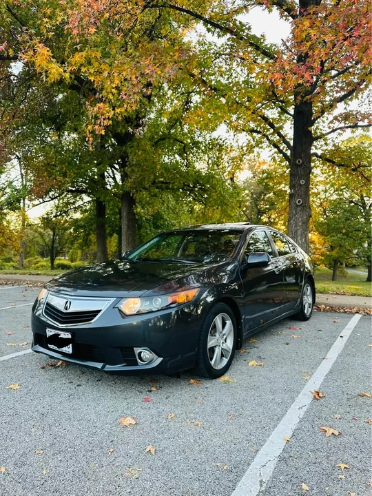 2013 Acura TSX 2nd Gen - Image 2 of 8