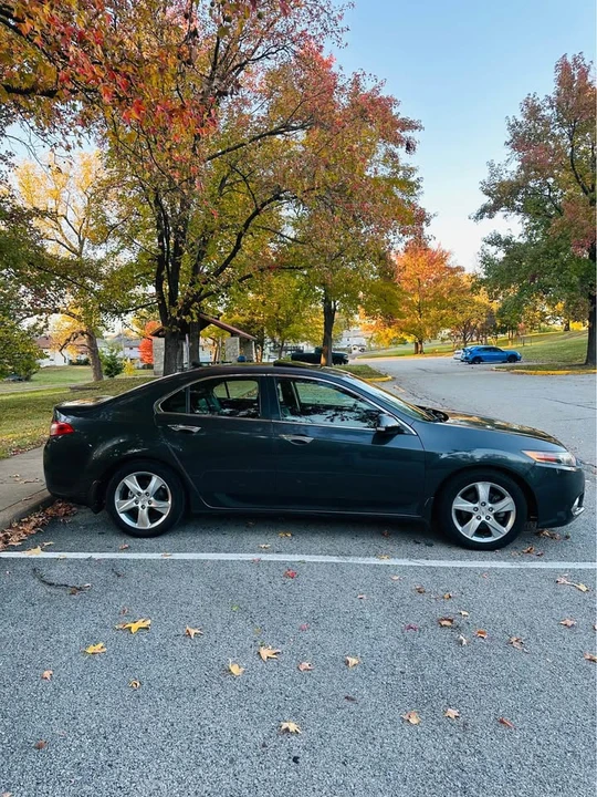 2013 Acura TSX 2nd Gen - Image 4 of 8