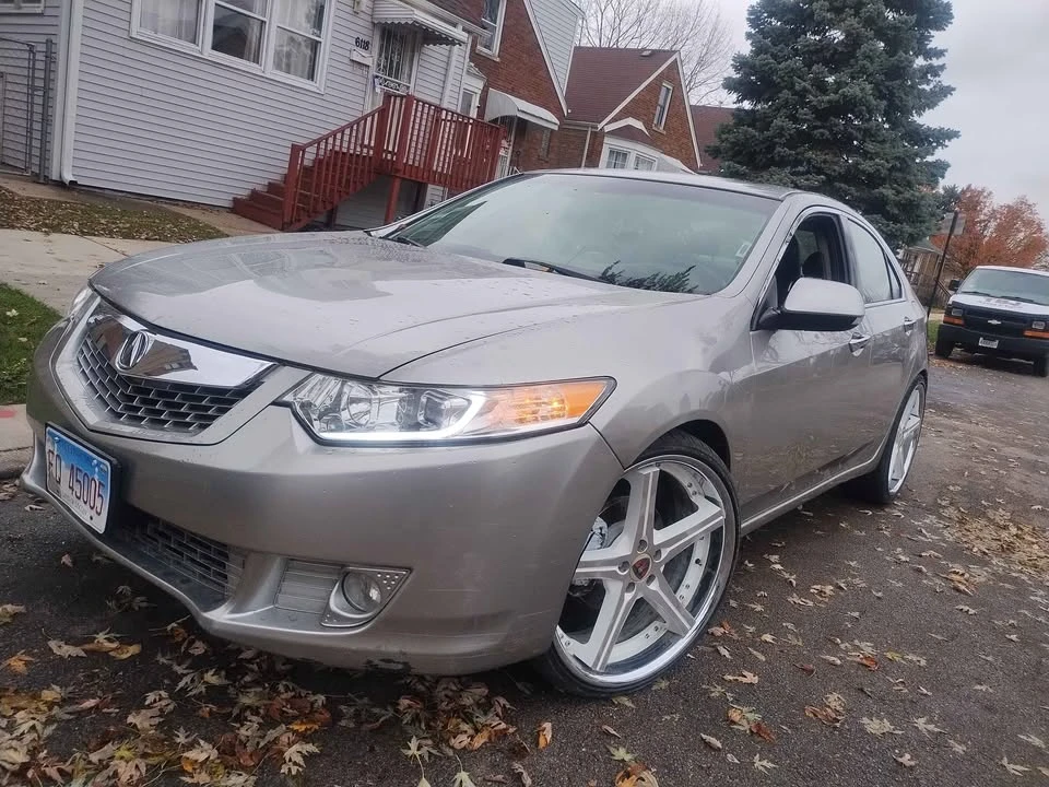 2013 Acura TSX 2nd Gen - Image 2 of 8