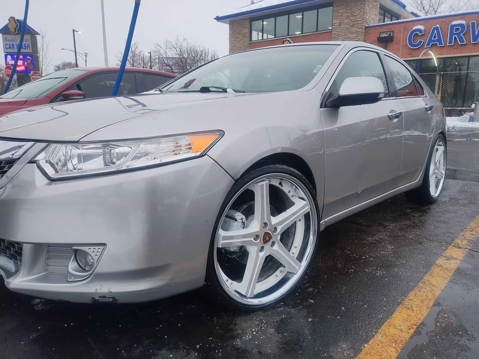 2013 Acura TSX 2nd Gen - Image 2 of 10