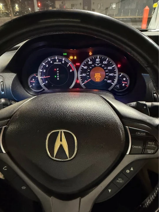 2013 Acura TSX 2nd Gen - Image 9 of 9