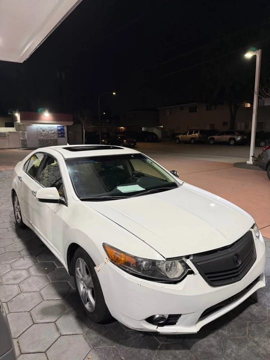 2013 Acura TSX 2nd Gen - Image 4 of 9