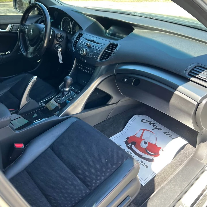 2013 Acura TSX 2nd Gen - Image 16 of 17