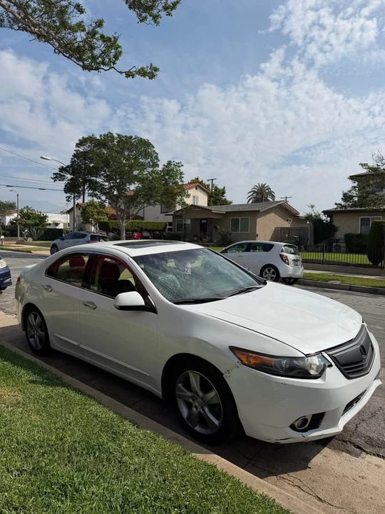 2013 Acura TSX 2nd Gen - Image 3 of 9