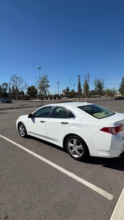 2013 Acura TSX 2nd Gen - Image 5 of 16