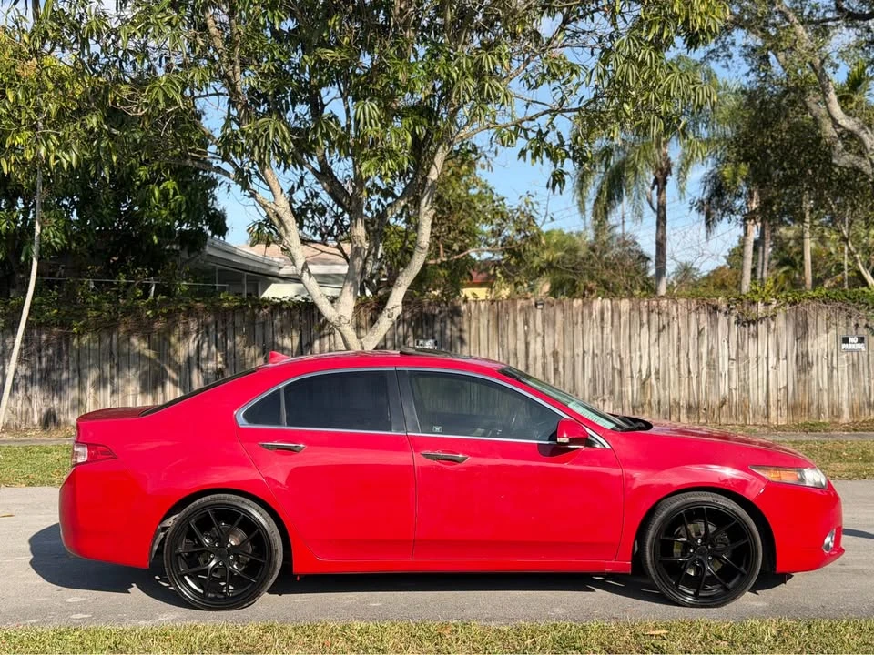 2013 Acura TSX 2nd Gen - Image 8 of 19