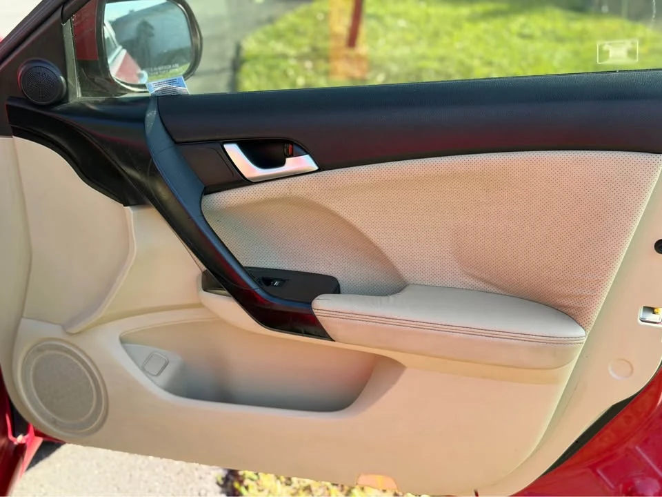 2013 Acura TSX 2nd Gen - Image 11 of 19