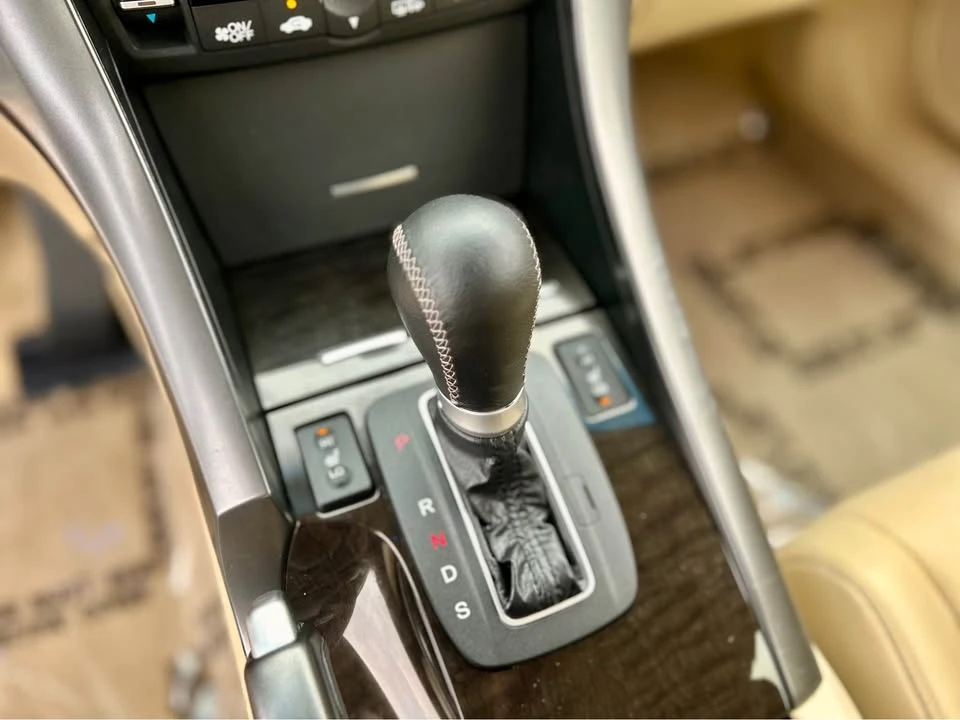 2013 Acura TSX 2nd Gen - Image 12 of 20