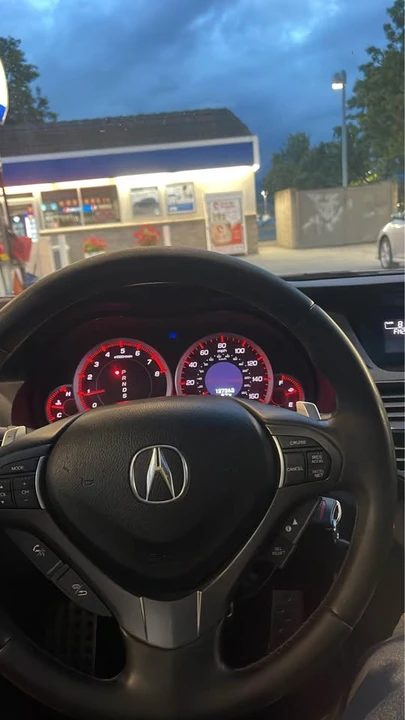 2013 Acura TSX 2nd Gen - Image 8 of 11
