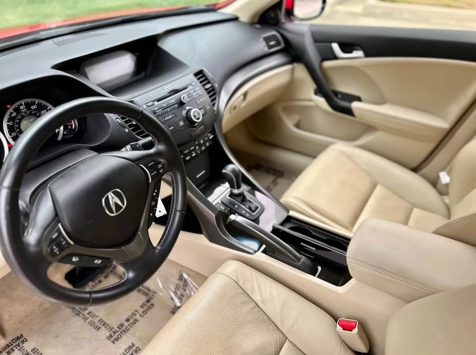 2013 Acura TSX 2nd Gen - Image 9 of 15
