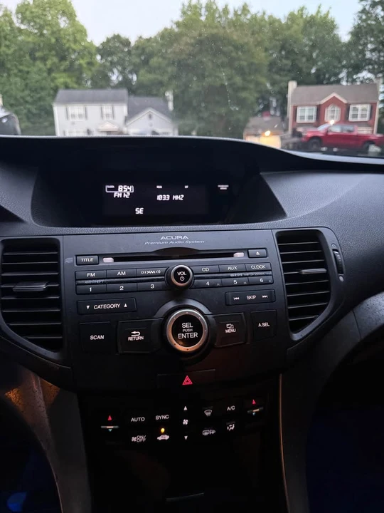 2013 Acura TSX 2nd Gen - Image 2 of 19