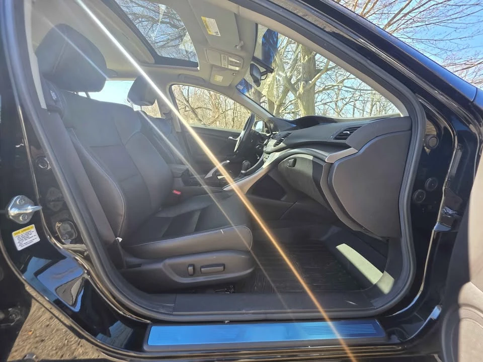2013 Acura TSX 2nd Gen - Image 17 of 20