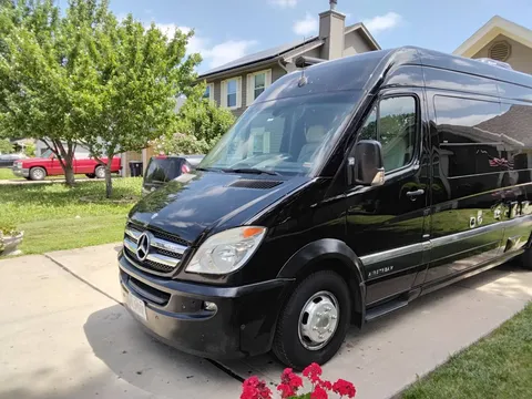 2013 Mercedes-Benz Airstream Interstate Lounge EXT 3500
