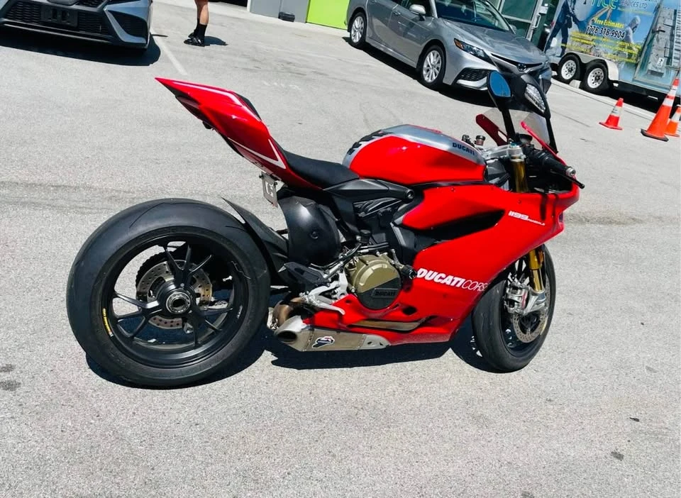 2013 Ducati - Image 2 of 11