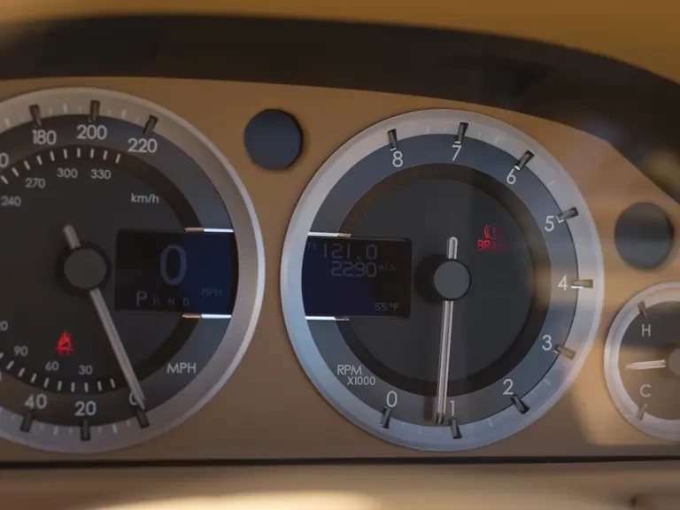 2013 Aston Martin DB9 - Image 19 of 28