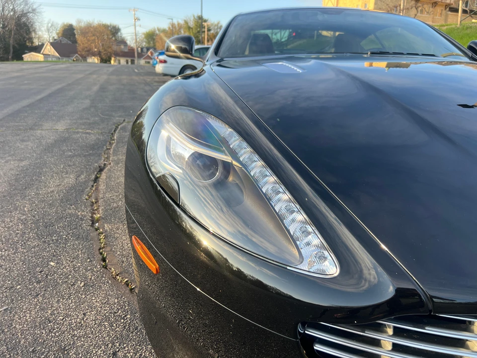 2013 Aston Martin DB9 - Image 17 of 31