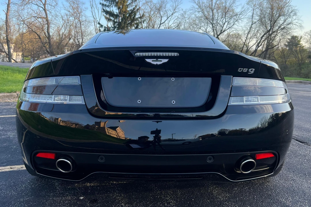 2013 Aston Martin DB9 - Image 5 of 31
