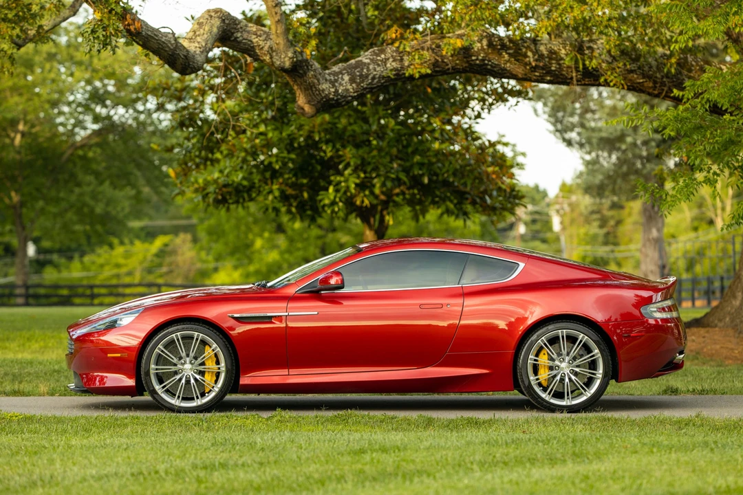 2013 Aston Martin DB9 - Image 24 of 31