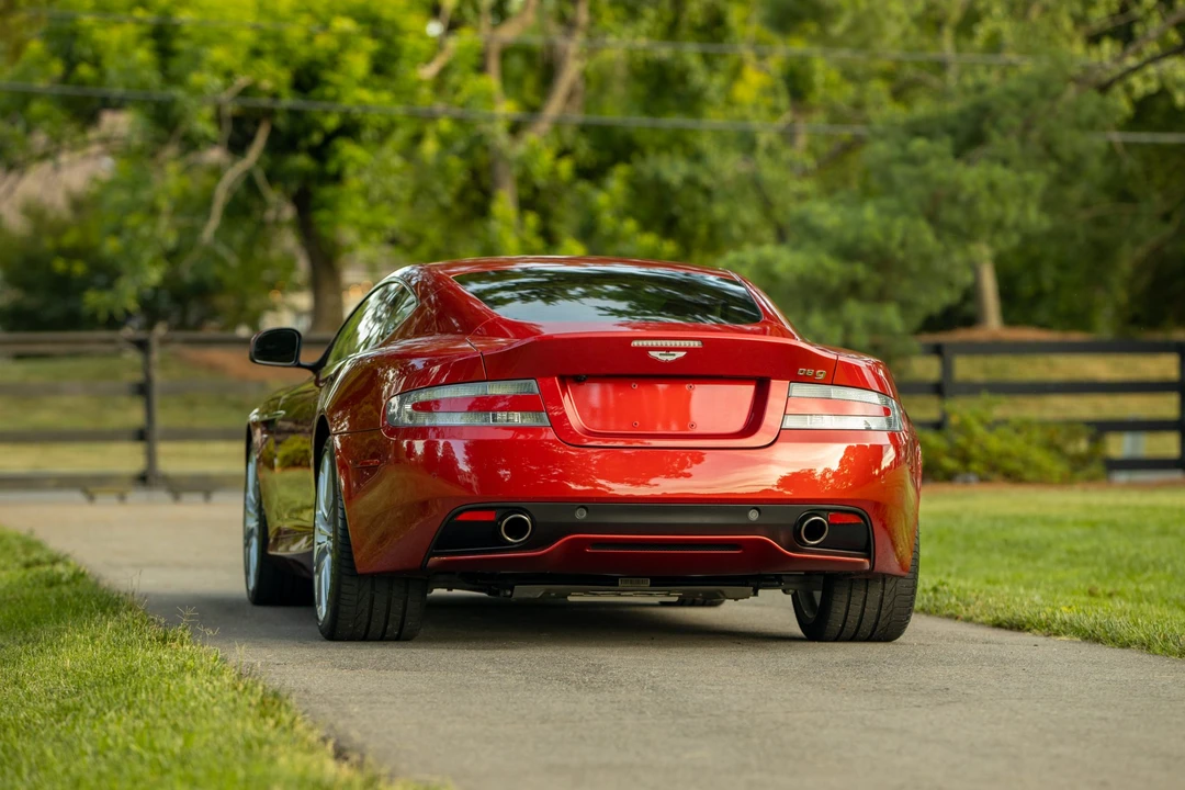 2013 Aston Martin DB9 - Image 17 of 31
