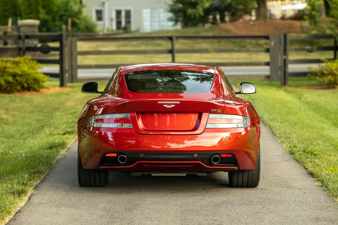 2013 Aston Martin DB9 - Image 16 of 31