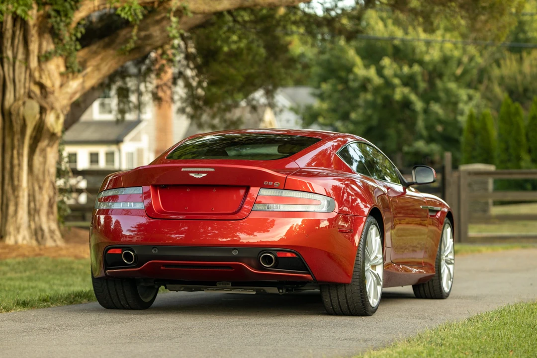 2013 Aston Martin DB9 - Image 14 of 31