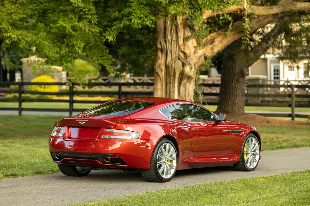 2013 Aston Martin DB9 - Image 13 of 31