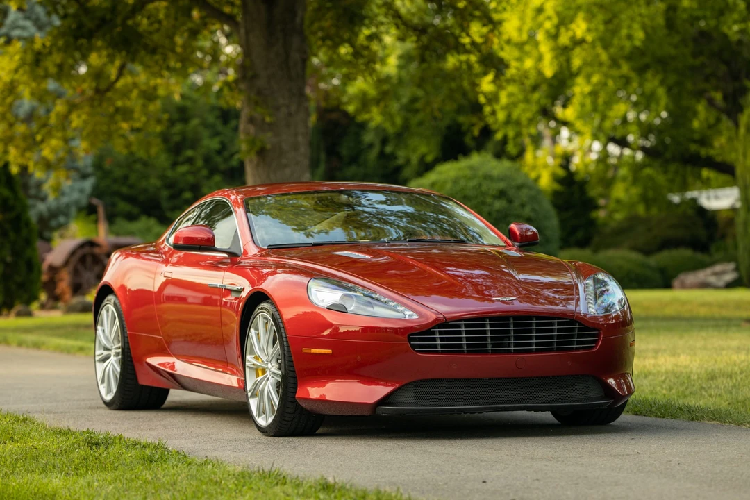 2013 Aston Martin DB9 - Image 2 of 31