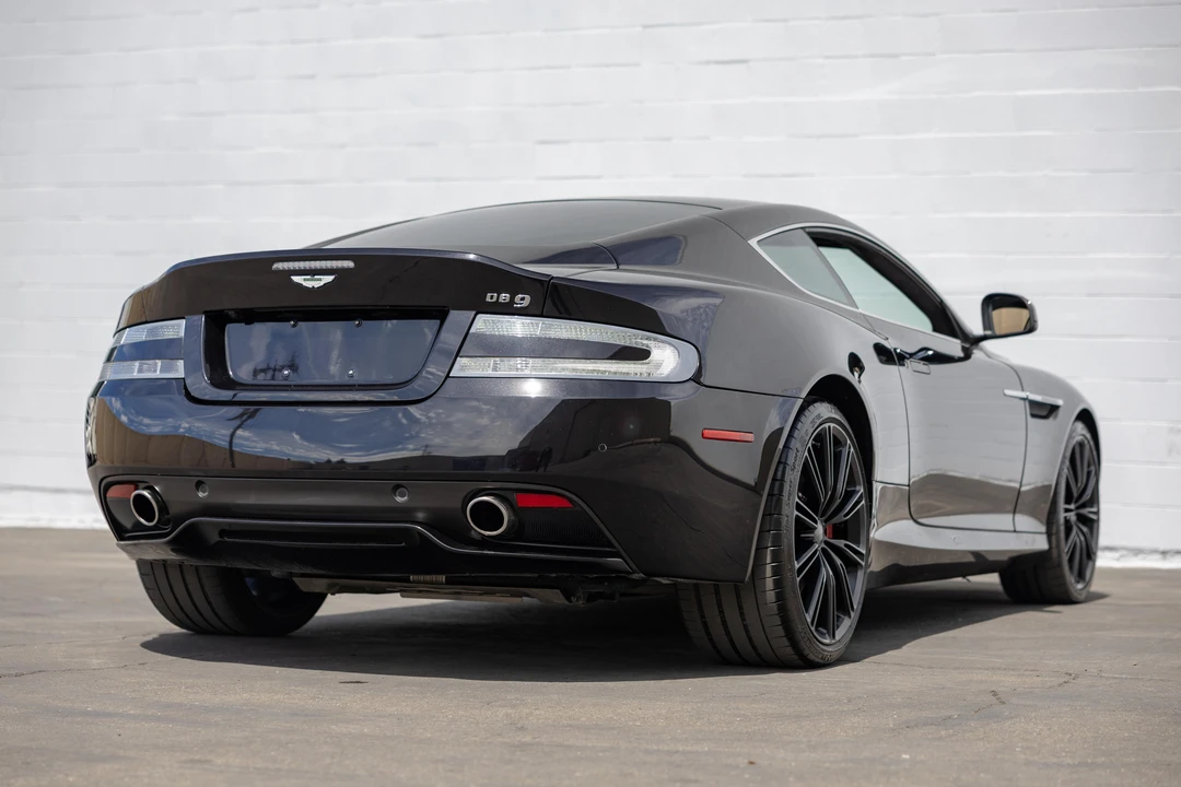 2013 Aston Martin DB9 - Image 17 of 31