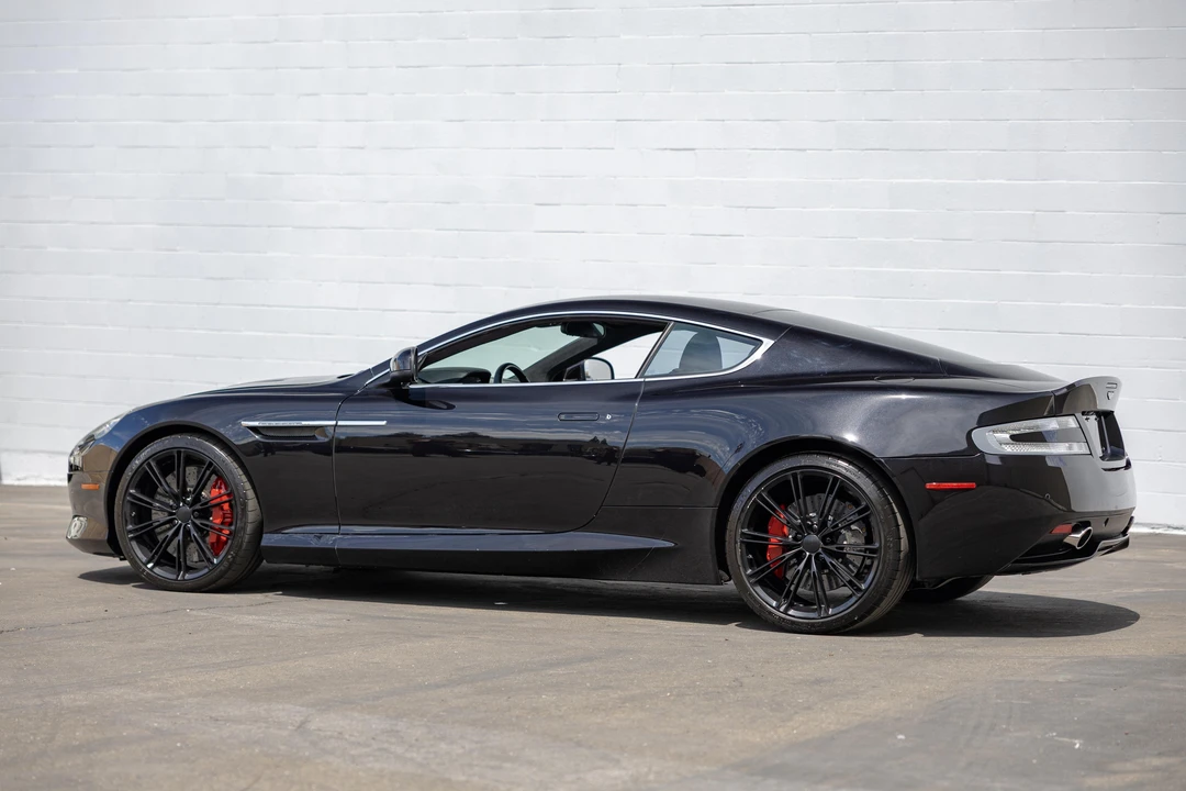2013 Aston Martin DB9 - Image 14 of 31