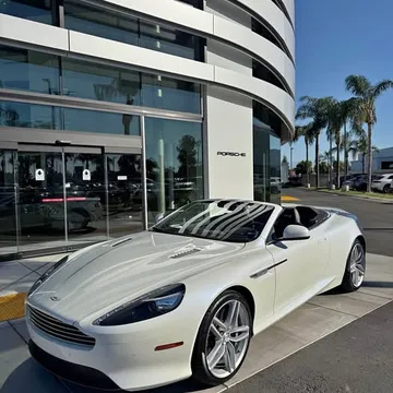 2013 Aston Martin DB9 Convertible