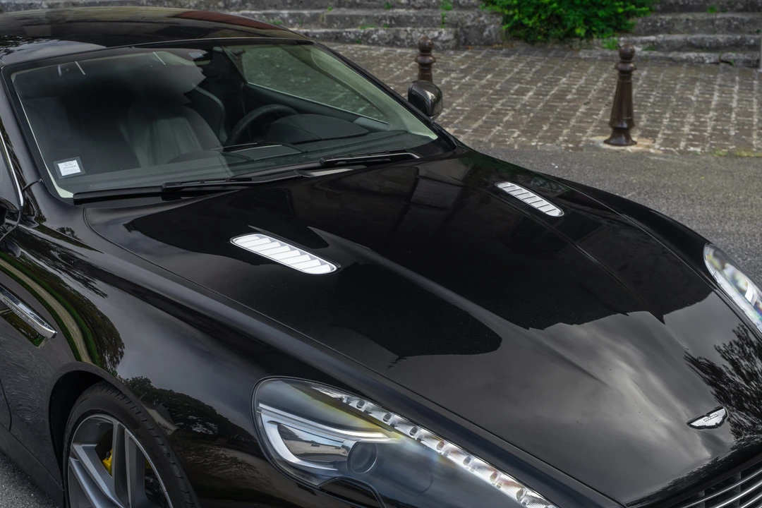 2013 Aston Martin DB9 - Image 18 of 31