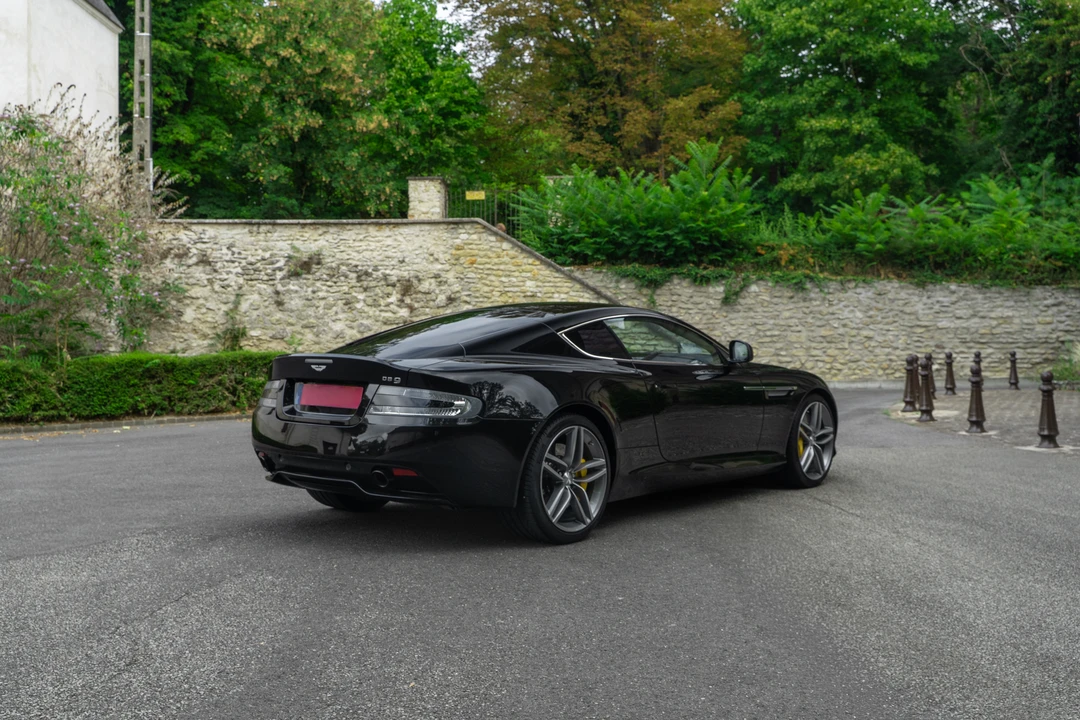 2013 Aston Martin DB9 - Image 7 of 31