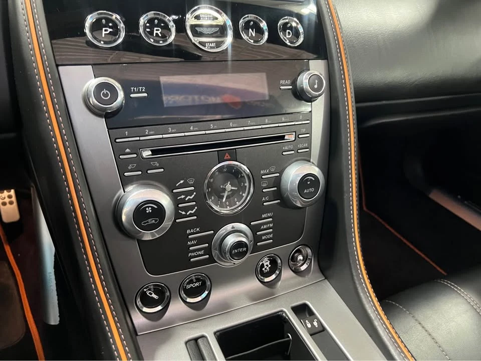 2013 Aston Martin DB9 - Image 10 of 11