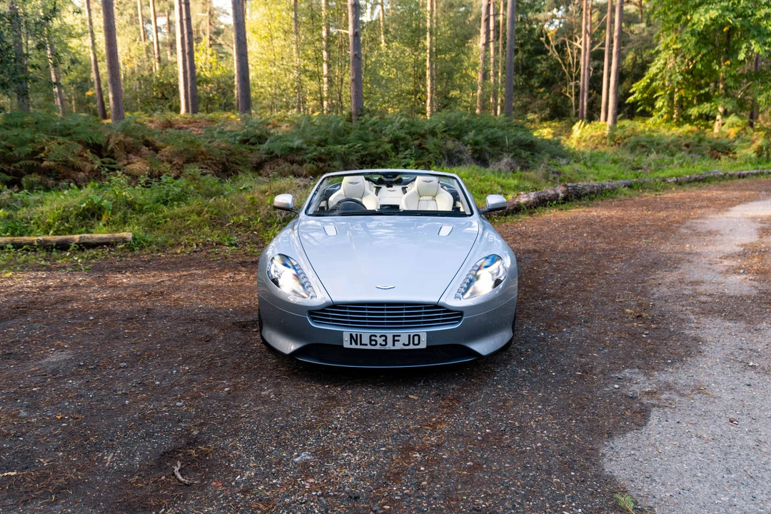 2013 Aston Martin DB9 - Image 13 of 31