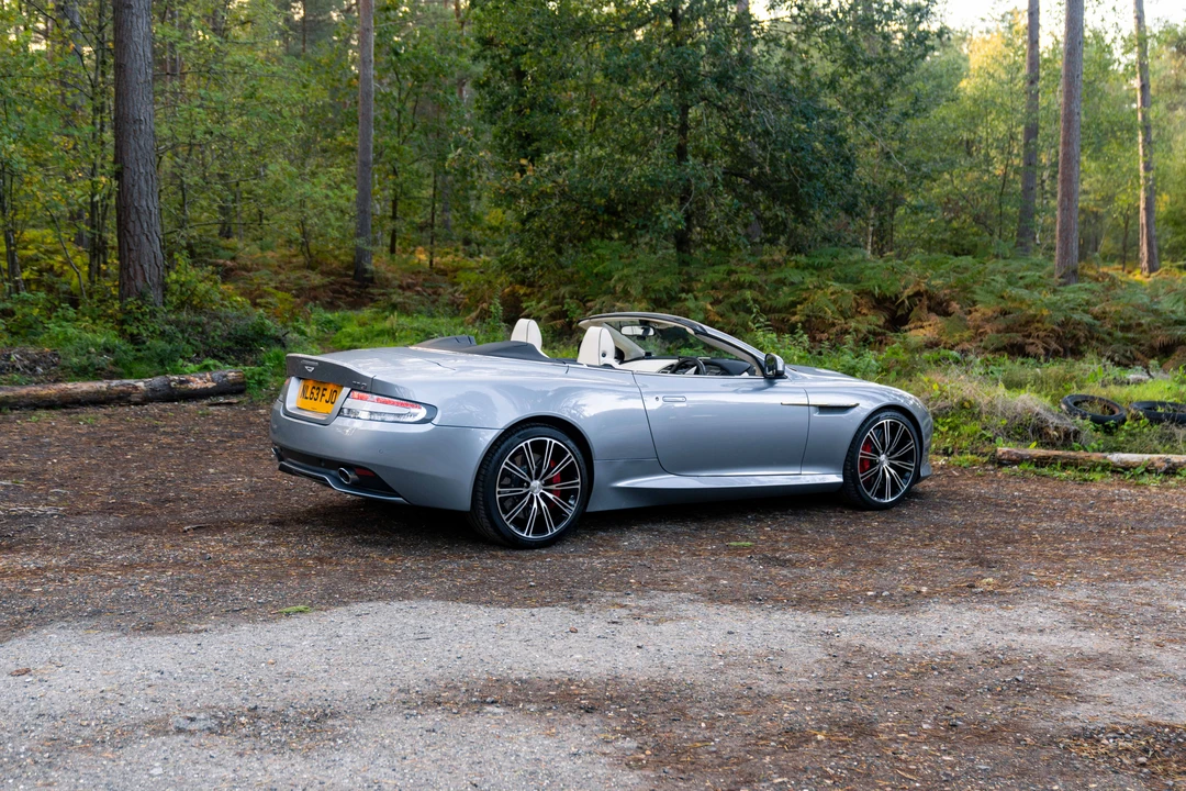 2013 Aston Martin DB9 - Image 23 of 31