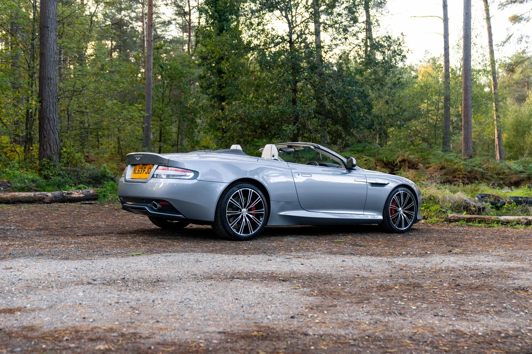 2013 Aston Martin DB9 - Image 5 of 31