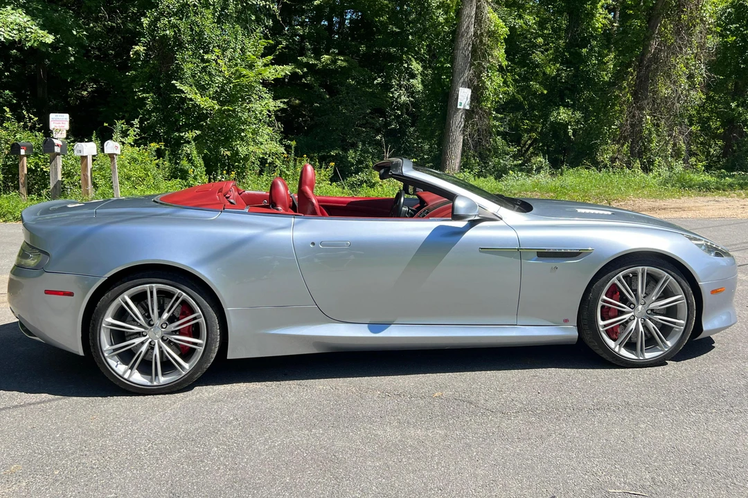 2013 Aston Martin DB9 - Image 3 of 31