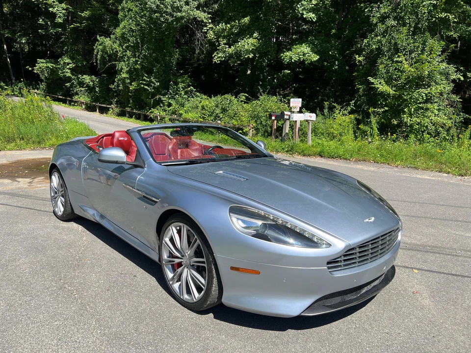 2013 Aston Martin DB9 - Image 13 of 31