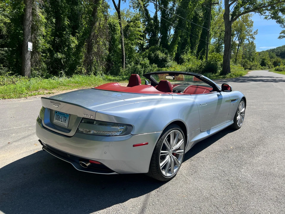 2013 Aston Martin DB9 - Image 11 of 31