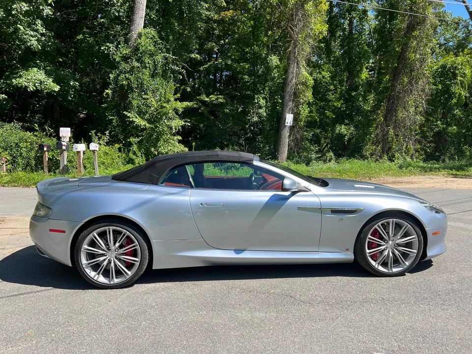 2013 Aston Martin DB9 - Image 24 of 31