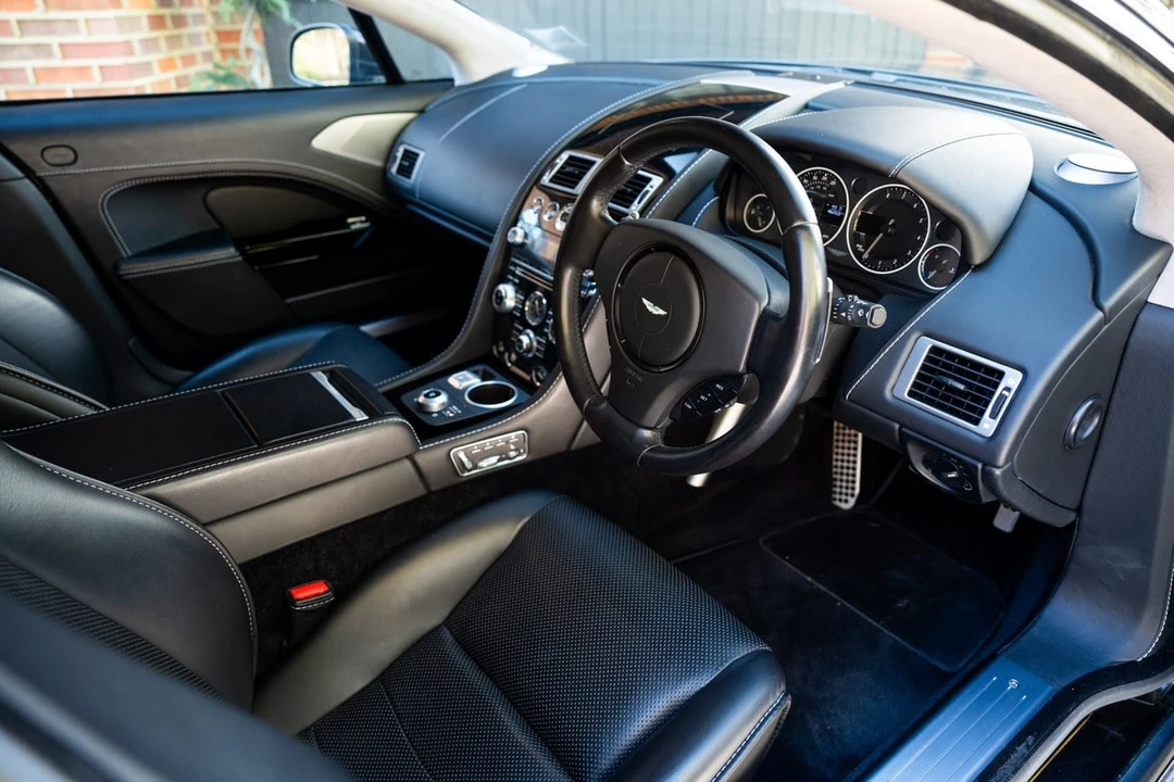 2013 Aston Martin Rapide - Image 24 of 30