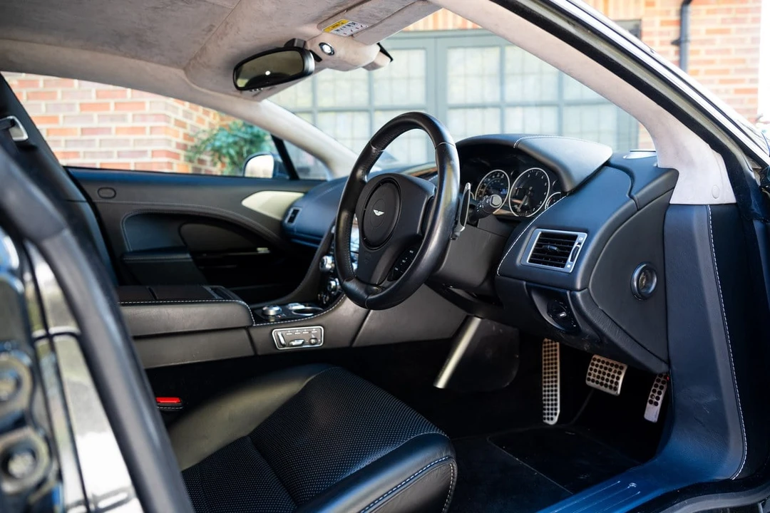 2013 Aston Martin Rapide - Image 25 of 30