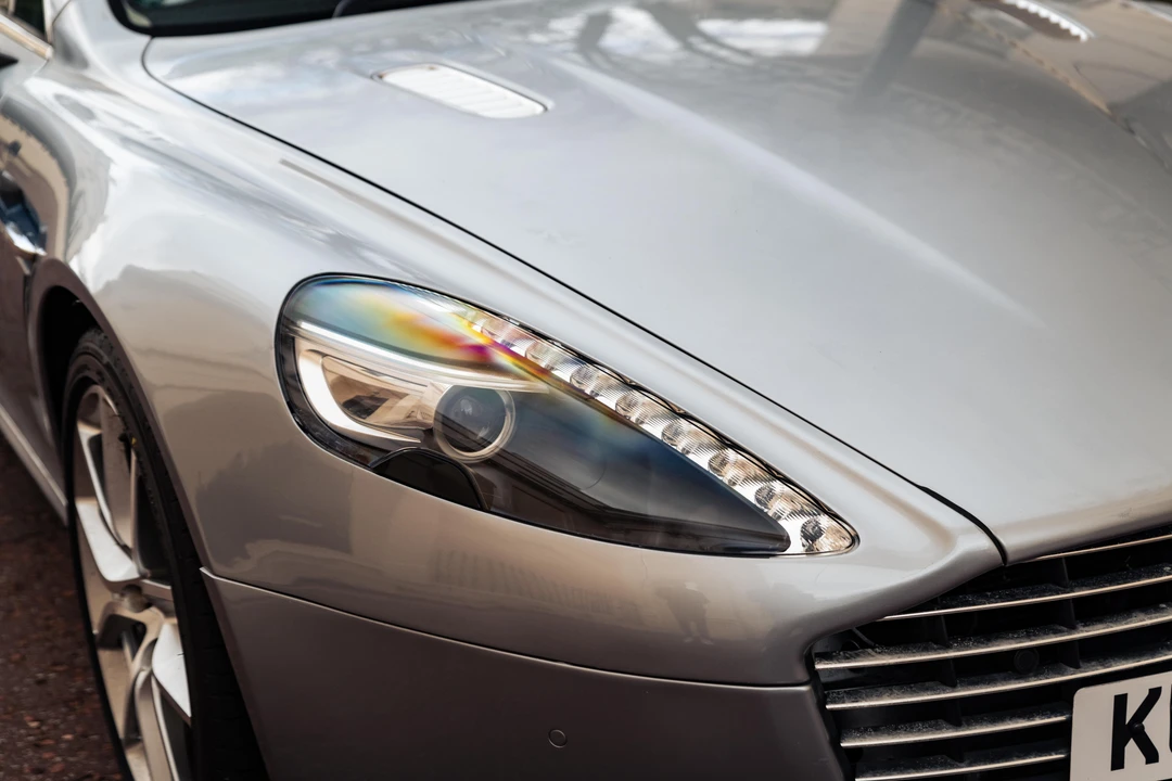 2013 Aston Martin Rapide - Image 16 of 31