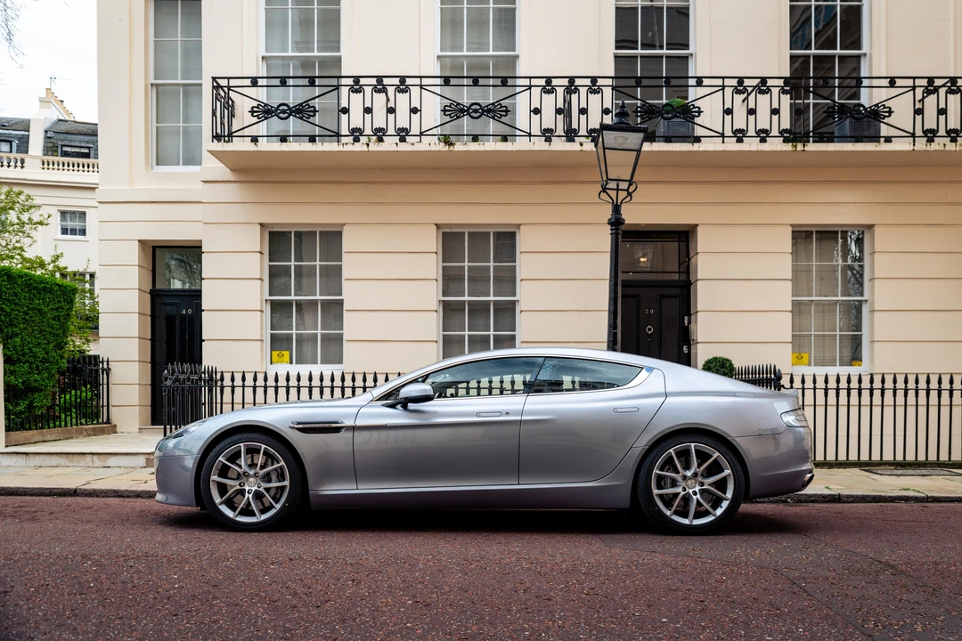 2013 Aston Martin Rapide - Image 8 of 31