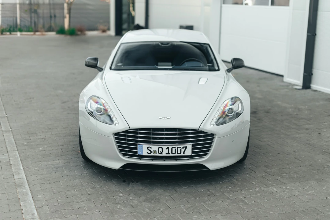2013 Aston Martin Rapide - Image 10 of 21