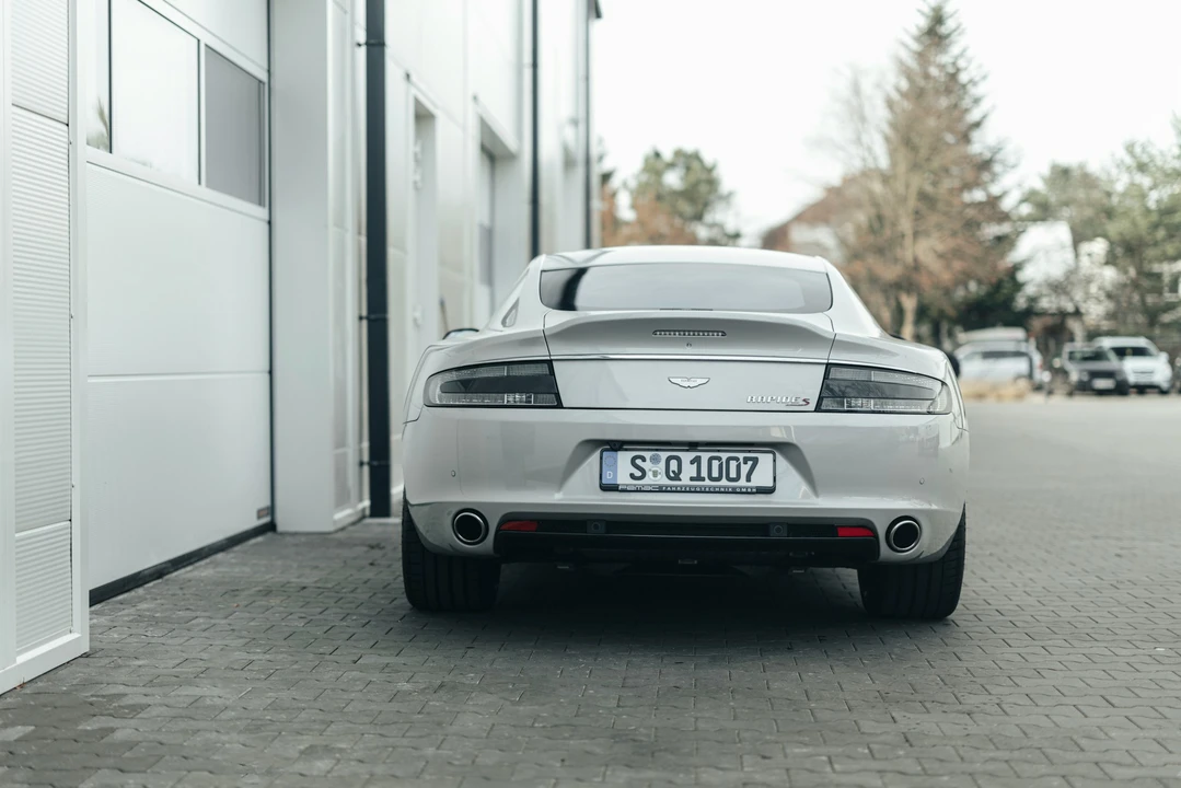 2013 Aston Martin Rapide - Image 6 of 21