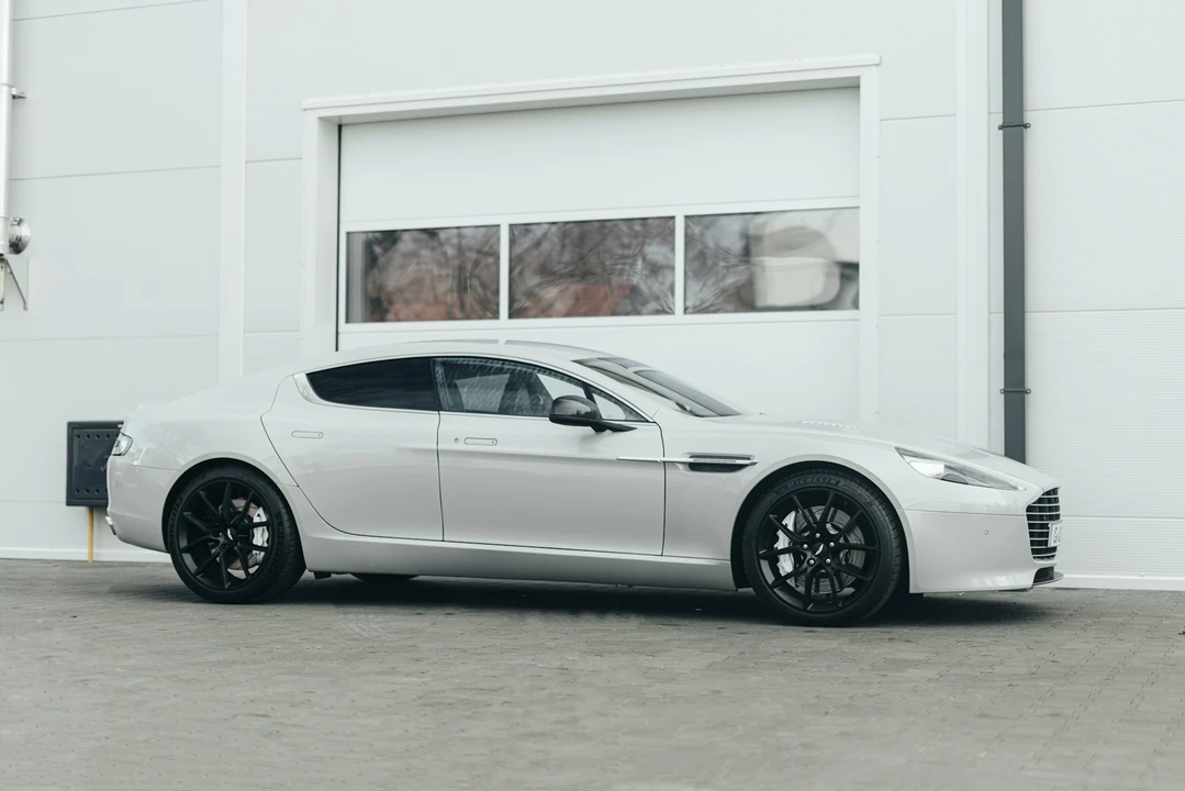 2013 Aston Martin Rapide - Image 4 of 21