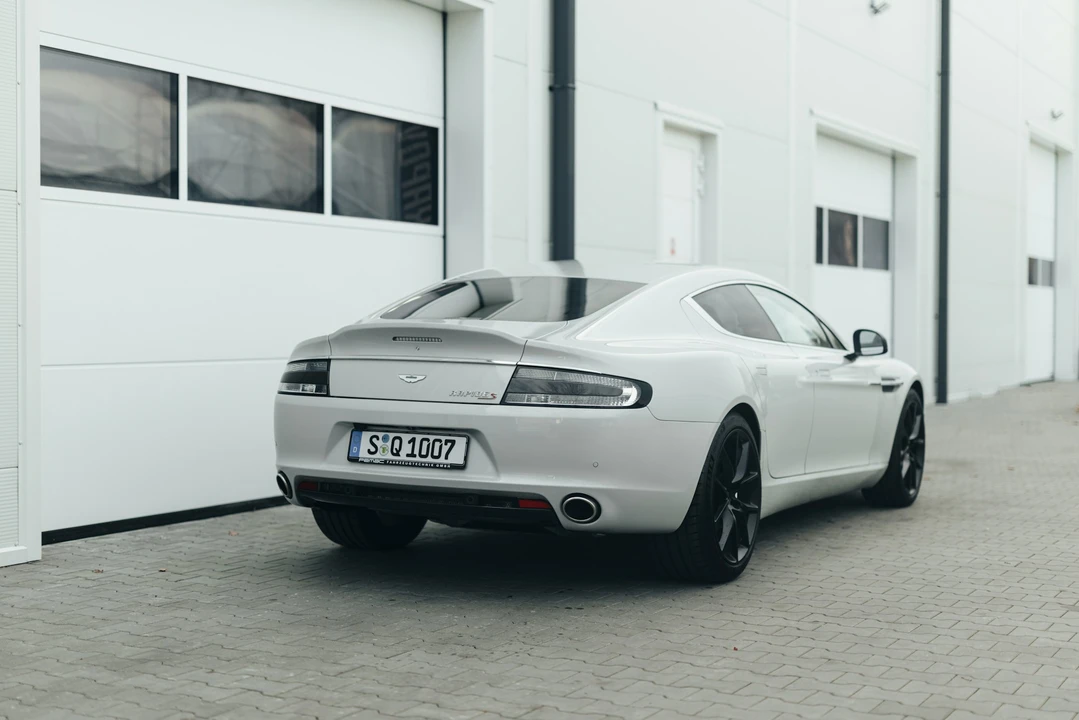 2013 Aston Martin Rapide - Image 5 of 21